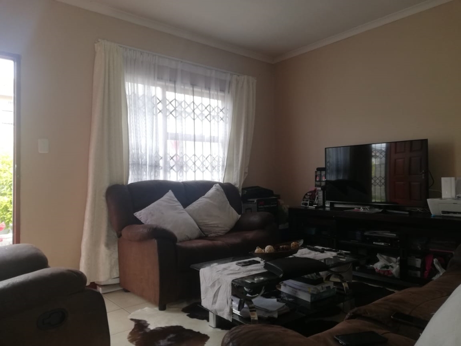 To Let 3 Bedroom Property for Rent in Haven Hills Eastern Cape